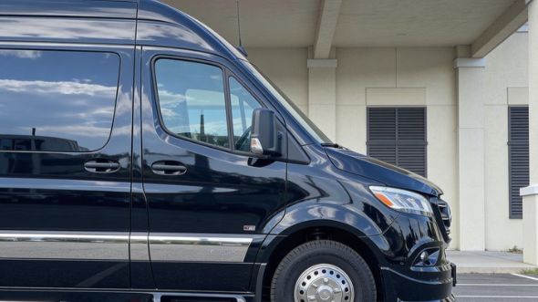 12 passenger sprinter van peoria