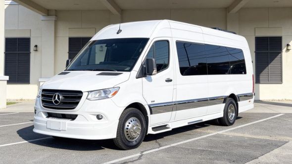 glendale employee shuttle van service